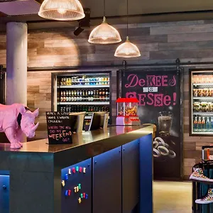 *** Hotel Moxy Frankfurt East Germany